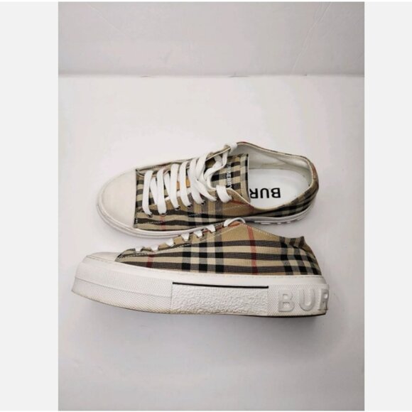 Burberry Checkered Platform Sneakers - Picture 8 of 12